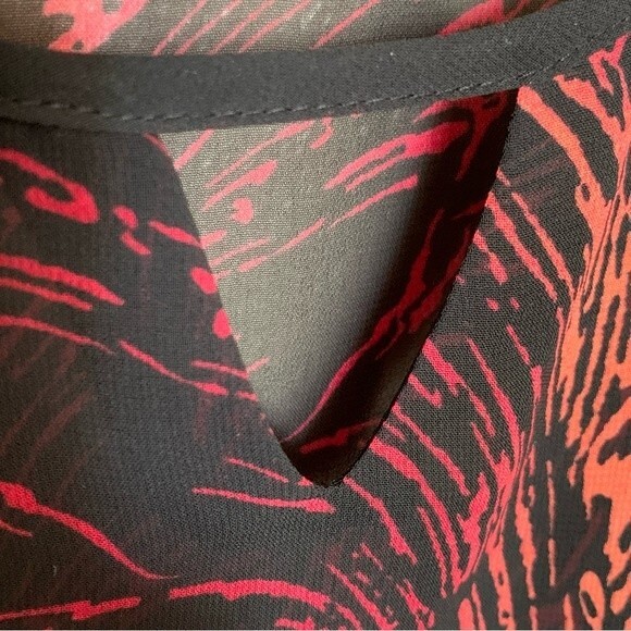 Susan Graver Placement Print Sheer Chiffon Black with Red Tunic with Keyhole - 6 - Picture 8 of 10